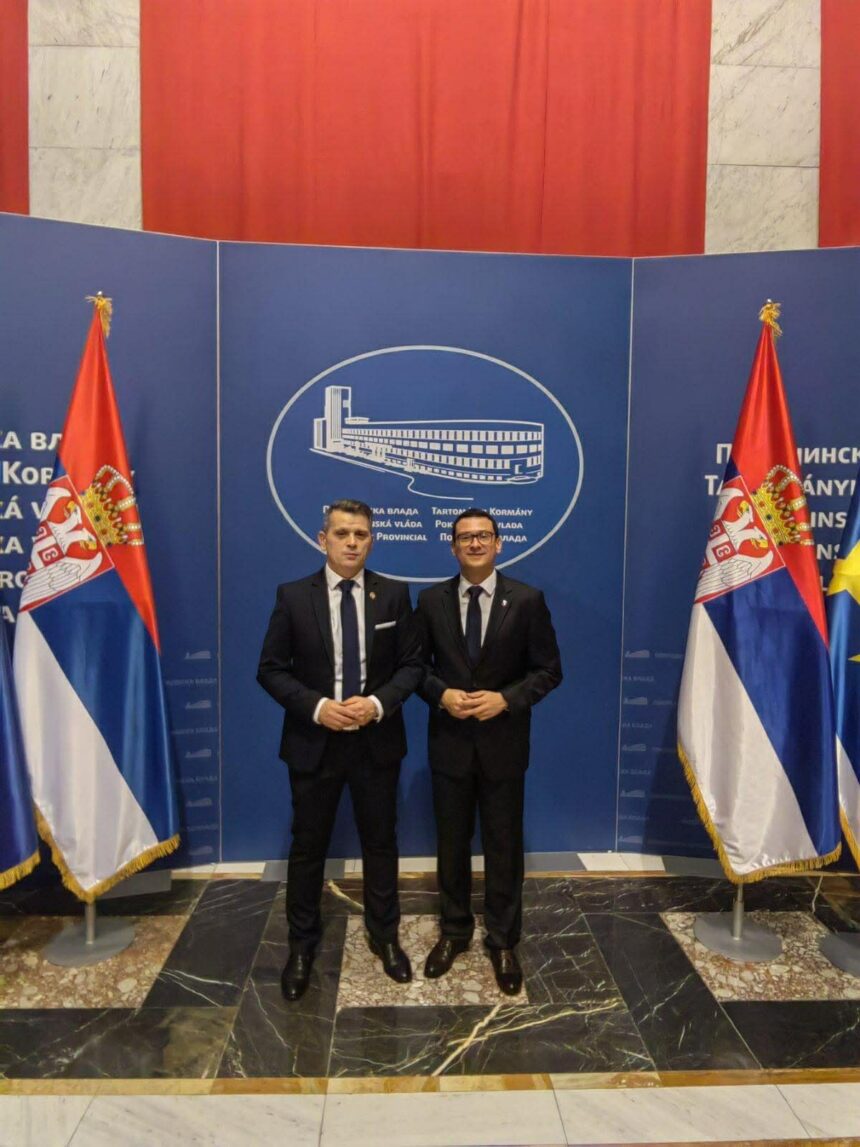 Начелник Севернобанатског управног округа присуствовао обележавању 107 година од присаједињења Војводине Краљевини Србији Начелник Севернобанатског управног округа присуствовао обележавању 107 година од присаједињења Војводине Краљевини Србији